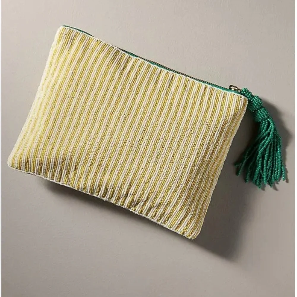 Anthropologie Fiona Large beaded Pouch NWT, NWOT